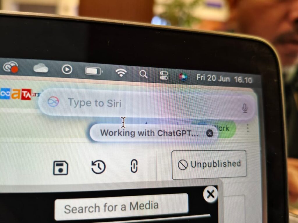 Cara Menggunakan Siri untuk Mengakses ChatGPT Lewat Apple Intelligence