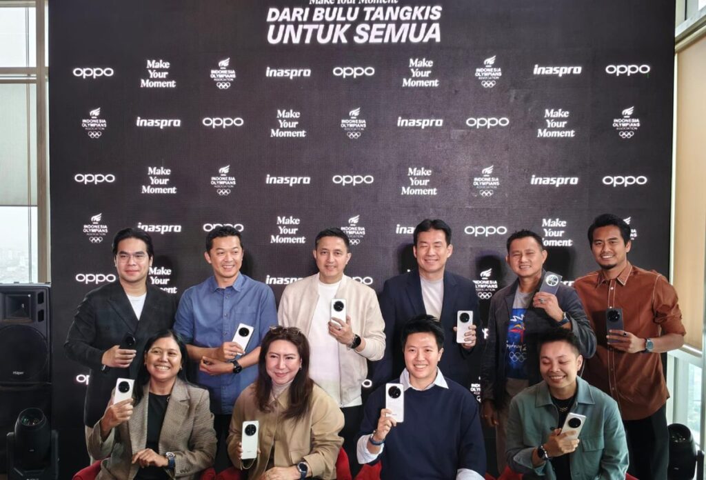 Seru! OPPO Hadirkan 8 Legenda Bulu Tangkis Indonesia dalam Satu Arena