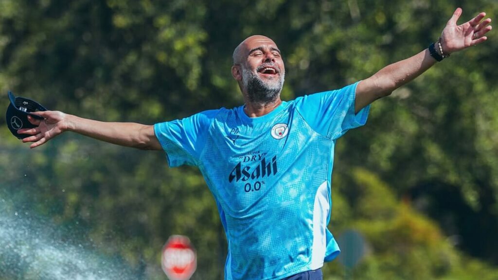 Manchester City 'Blusukan ke Desa' Demi Menguasai Dunia