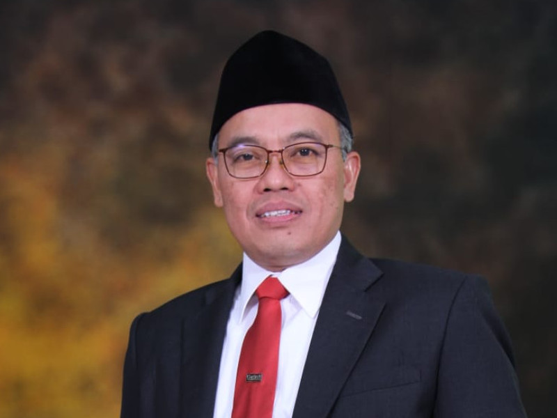 Moderasi Beragama untuk Kerukunan dan Kemaslahatan Bangsa Moderasi Beragama untuk Kerukunan dan Kemaslahatan Bangsa