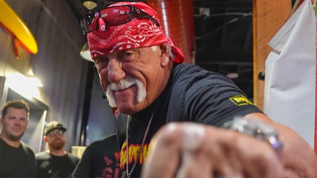 Profil Hulk Hogan: Legenda Gulat yang Mengubah Wajah WWE
