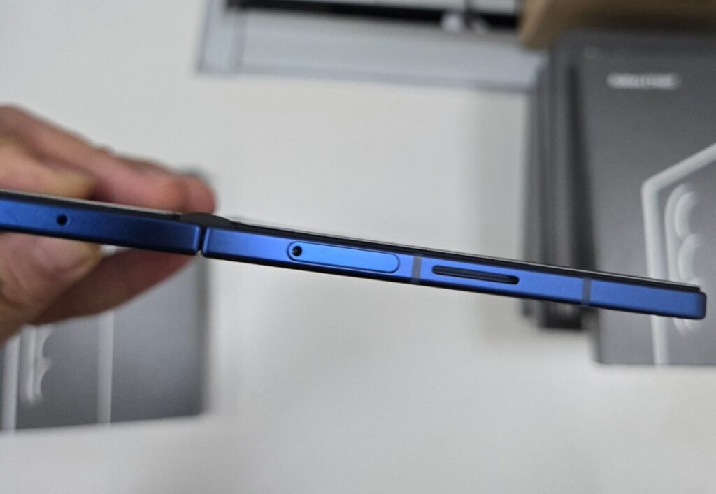 Lebih Ramping, Bocoran Foto Galaxy Z Fold 7 Ungkap Desain Baru Jelang Peluncuran