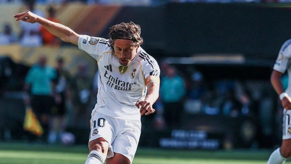 Luka Modric Gabung AC Milan Usai Real Madrid Dibantai PSG