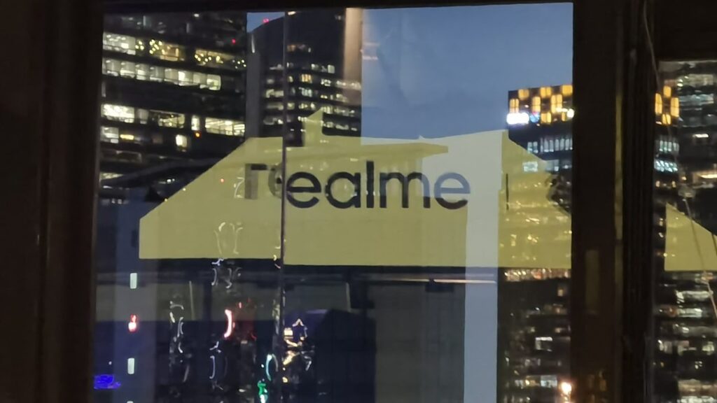 Realme 15 Series Meluncur di India: Desain Slim, Layar Cerah, dan Fitur Voice Editing AI