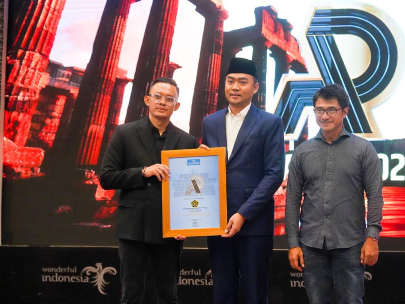 Kemenag Raih Popular Government Institutions Award 2025 Kemenag Raih Popular Government Institutions Award 2025