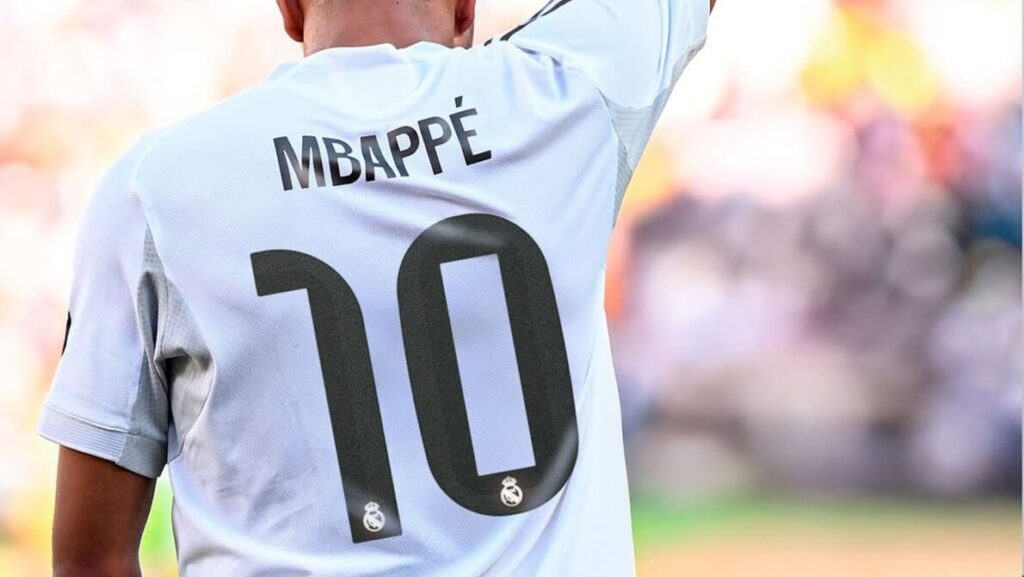 Real Madrid Sambut Era Kylian Mbappe: Jersey Nomor 10 dan Gelombang Antusiasme dari Bernabeu