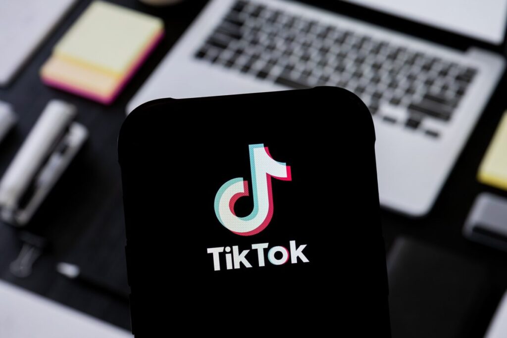 Siapa yang Memiliki Pengikut Terbanyak di TikTok? Ini Daftar 10 Teratas
