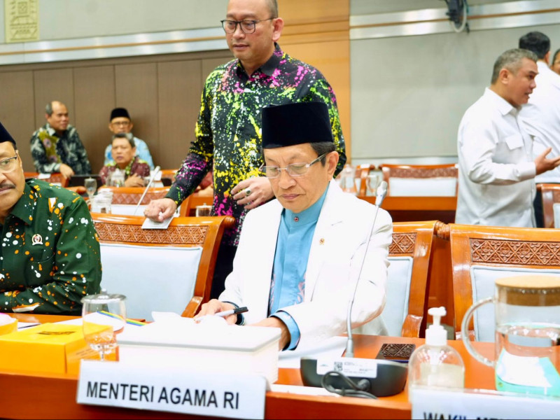 Komisi VIII DPR RI Setujui Usulan Kenaikan Anggaran Kemenag TA 2026 Komisi VIII DPR RI Setujui Usulan Kenaikan Anggaran Kemenag TA 2026