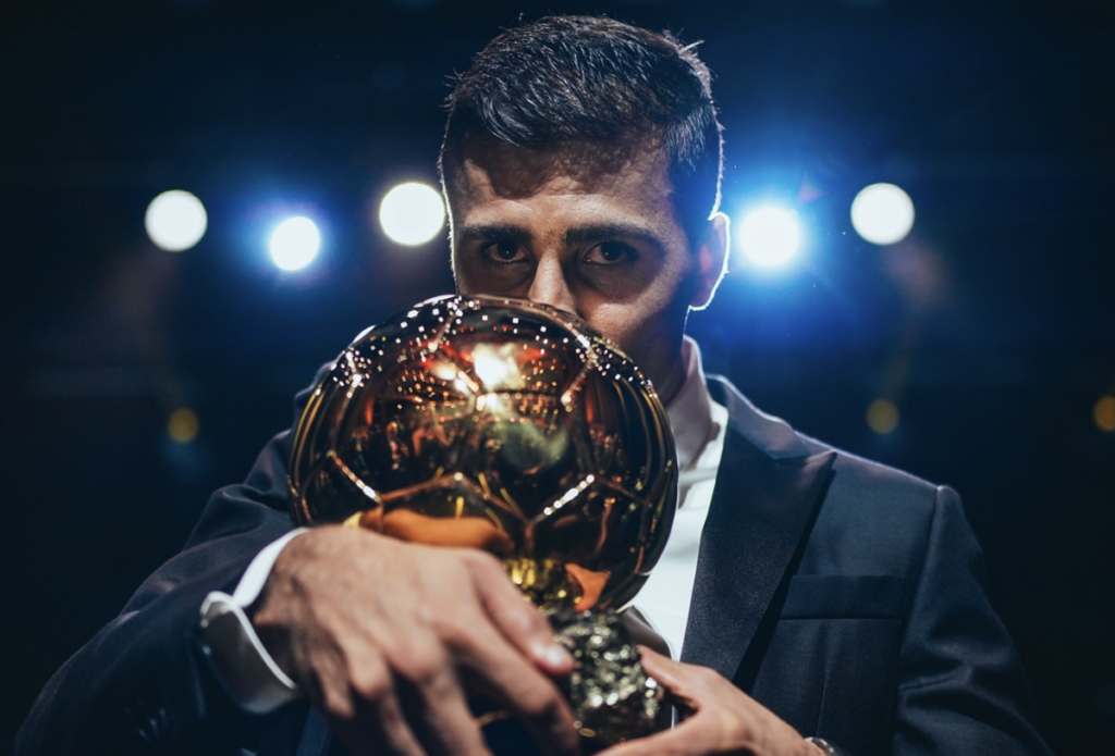 Tahun Lalu Raih Ballon d’Or, Rodri Alami Penurunan Luar Biasa di Musim Ini Tahun Lalu Raih Ballon d'Or, Rodri Alami Penurunan Luar Biasa di Musim Ini