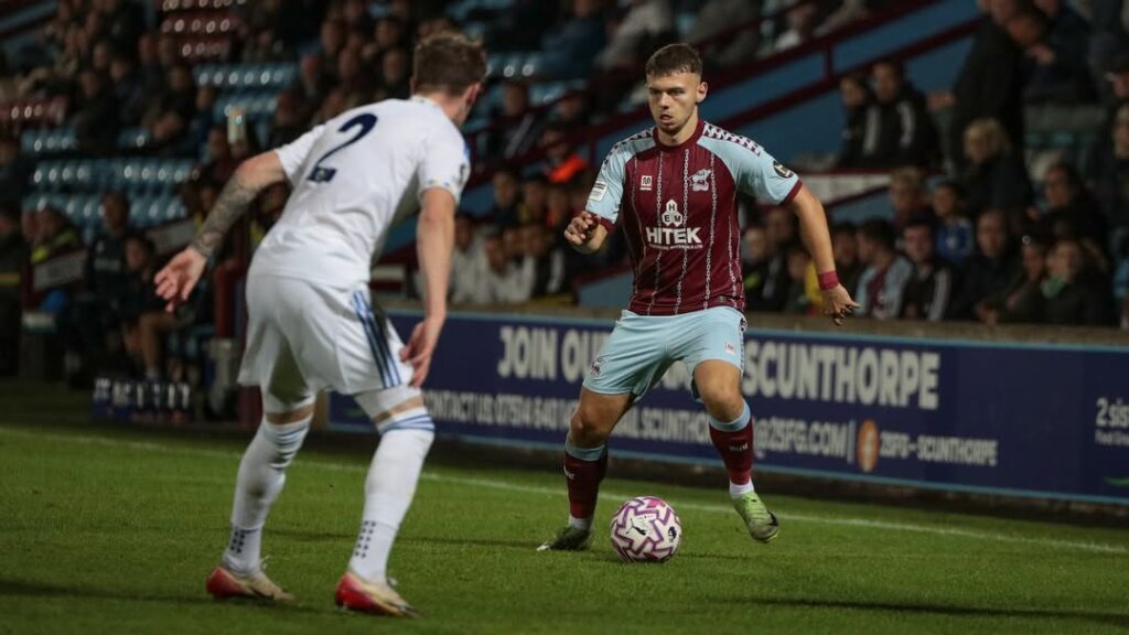 Pesepak Bola Liga Inggris Ditikam dalam Insiden Penusukan Serius di Stasiun Kereta