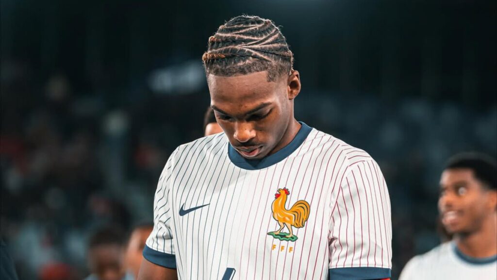 Manchester United Incar 2 Bintang Muda Rennes