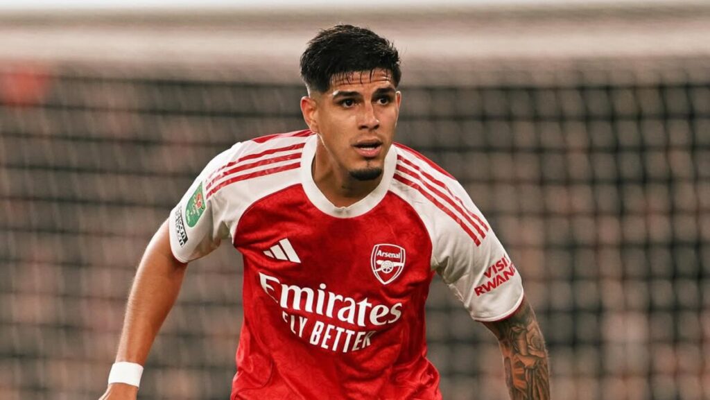 Arsenal dan Masalah Pertahanan: Ketika Piero Hincapie Menjadi Pilihan Optimal Arsenal dan Masalah Pertahanan: Ketika Piero Hincapie Menjadi Pilihan Optimal