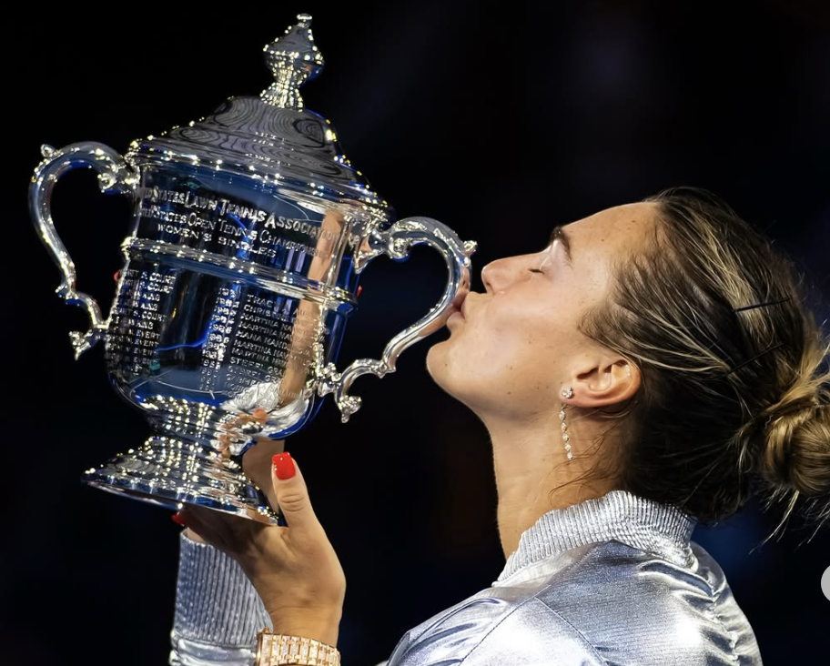 Naik Drastis! Ini Perbandingan Hadiah yang Diterima Aryna Sabalenka di Musim 2025 dan 2024? Naik Drastis! Ini Perbandingan Hadiah yang Diterima Aryna Sabalenka di Musim 2025 dan 2024?
