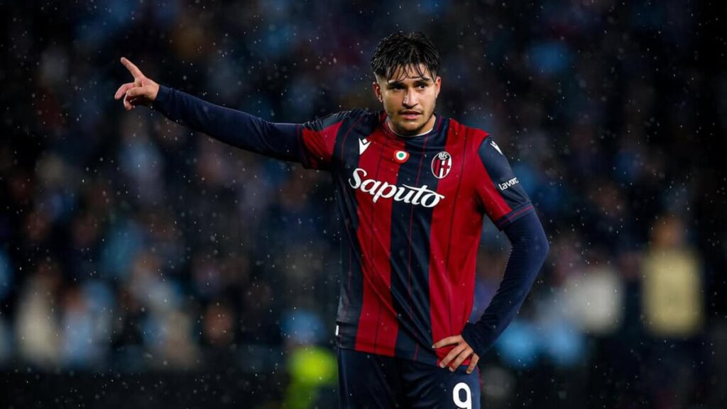 Santiago Castro, Predator Bologna yang Berpeluang Gantikan Liam Delap di Chelsea