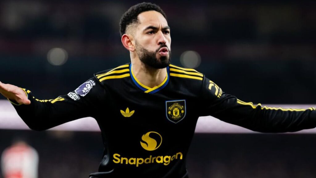 Manchester United Merayakan, Fans Arsenal Menjelaskan Manchester United Merayakan, Fans Arsenal Menjelaskan