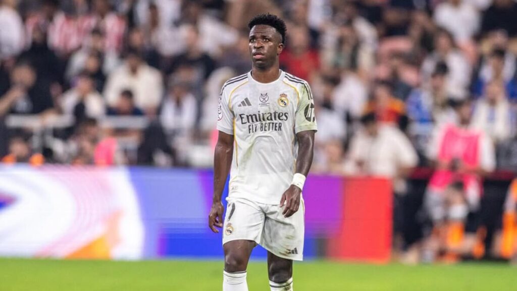 Para Penggemar Real Madrid Desak Klub Segera Menjual Vinicius Jr